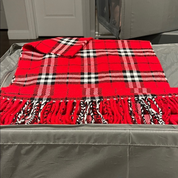 Cashmere finest Italy Other - Red Plaid Men's Scarf